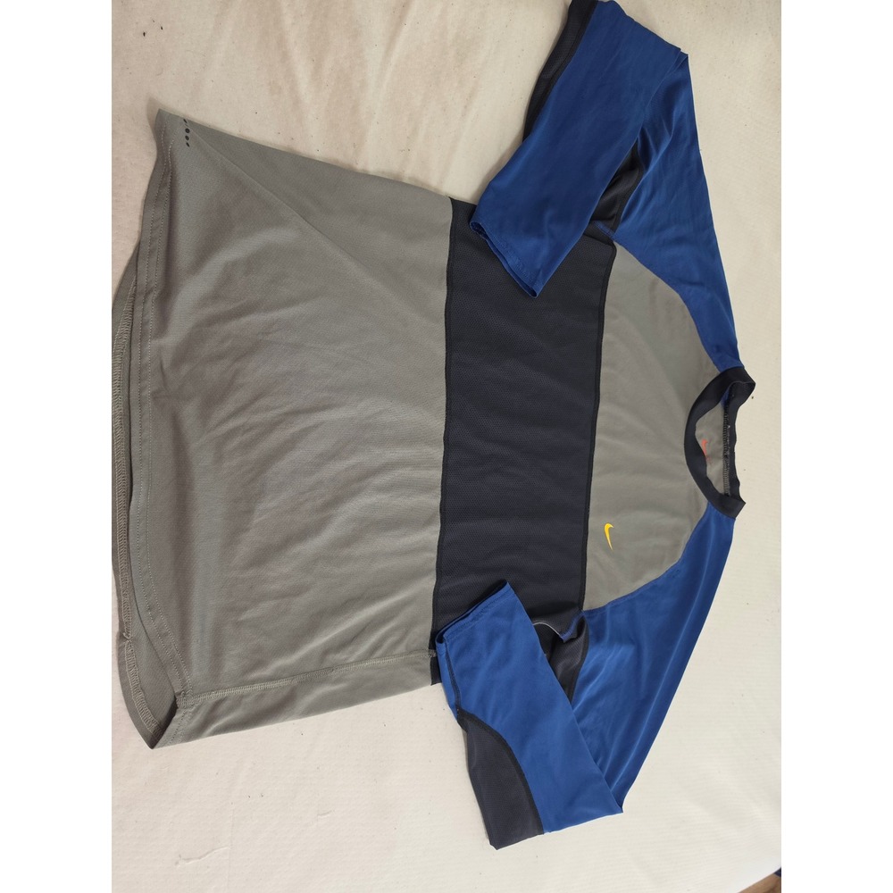 Nike Alpha Project Mens Medium Long Sleeve Training Shirt Colorblock‎ Grey Blue